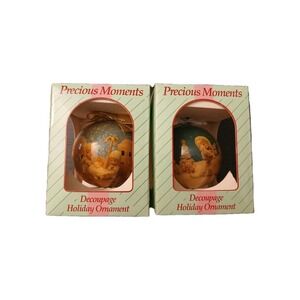 Bundle -2 Precious Moments Collectible Ornament 1994 Scene #131B5